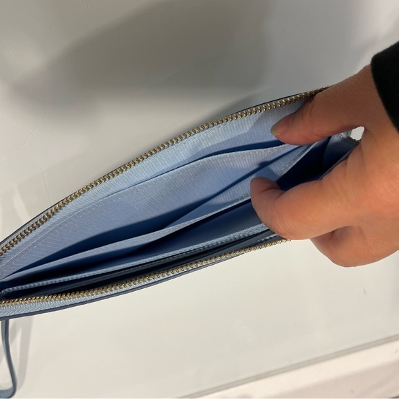 Coach Baby Blue Wristlet new without tags. - Picture 11 of 14